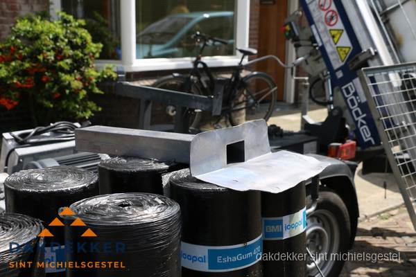 Dakbedekkingsmateriaal en dakgoot onderdelen in Sint Michielsgestel Dakbedekkingsmateriaal en dakgoot onderdelen in Sint Michielsgestel